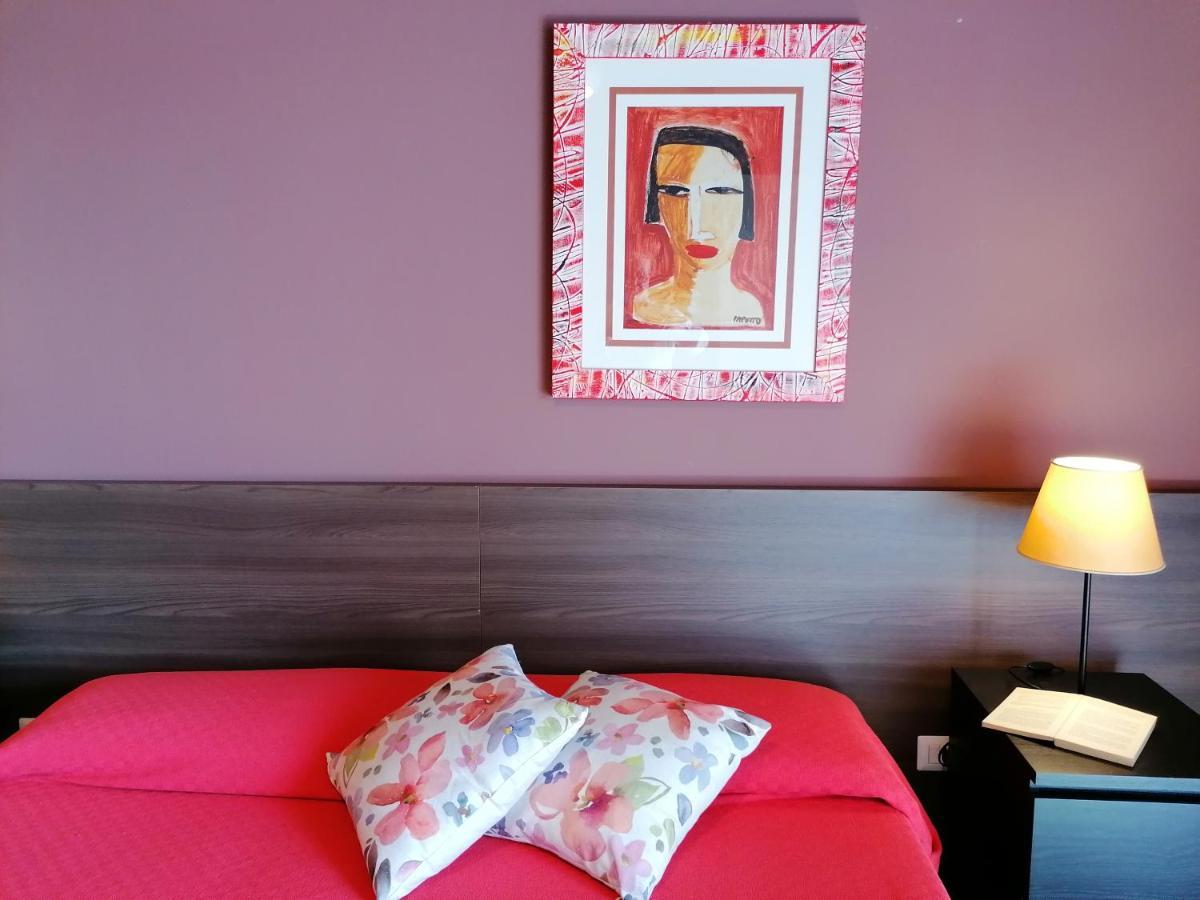 Inner City De Luxe Apartment Catania Exteriör bild