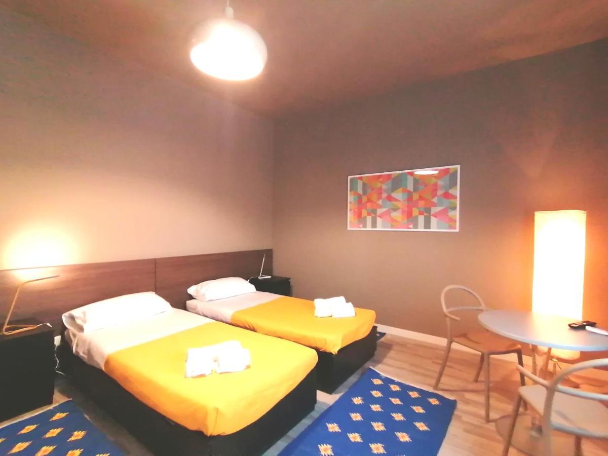 Inner City De Luxe Apartment Catania Exteriör bild